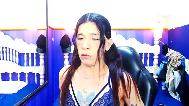 SaraSofia44 online show from September 2025 10:42:02 PM