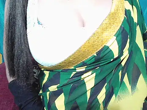 Snapshot of YourGoldenGirl chatting on June 2026 05:59:02 PM YourGoldenGirl online show from June 2026 05:59:02 PM
