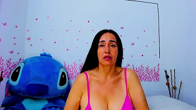 Snapshot of HorniestMilf chatting on July 2026 11:11:02 PM HorniestMilf online show from July 2026 11:11:02 PM