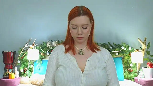 Snapshot of MileyMiller chatting on December 2024 04:12:02 PM MileyMiller online show from December 2024 04:12:02 PM