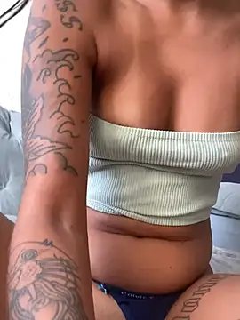 poliannaxx online show from January 2025 09:13:01 PM