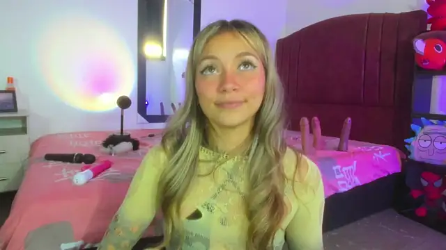 Snapshot of alisson_zafiro_ chatting on December 2024 03:15:01 PM alisson zafiro online show from December 2024 03:15:01 PM