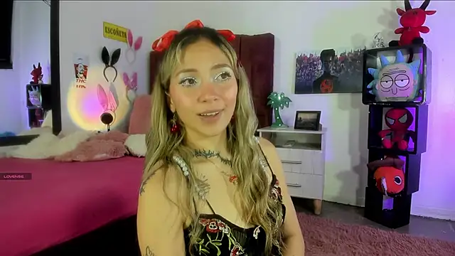 Snapshot of alisson_zafiro_ chatting on February 2025 09:19:01 AM alisson zafiro online show from February 2025 09:19:01 AM
