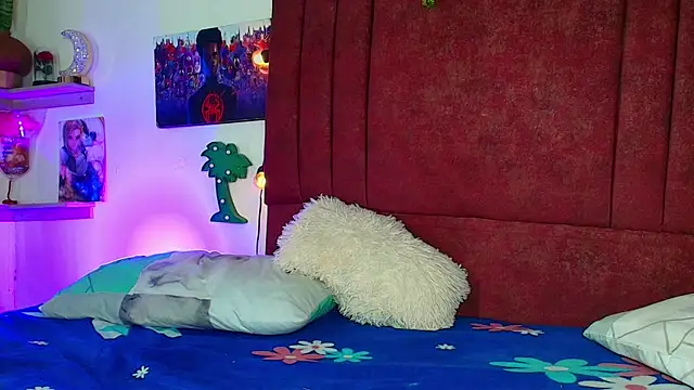 alisson zafiro  online show from March 2026 03:28:01 AM