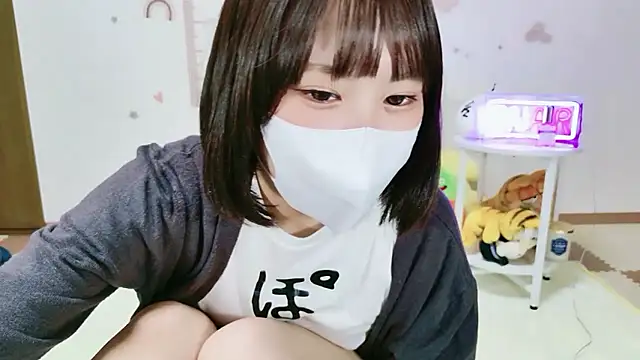Snapshot of _Iroha_99 chatting on April 2026 02:31:01 PM Iroha 99 online show from April 2026 02:31:01 PM