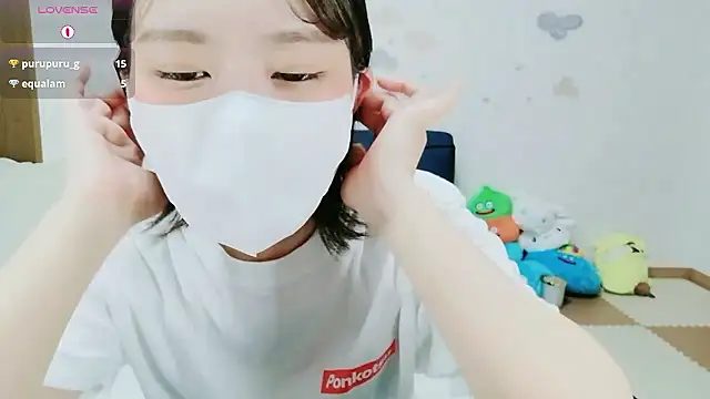 Snapshot of _Iroha_99 chatting on July 2026 02:26:02 PM Iroha 99 online show from July 2026 02:26:02 PM
