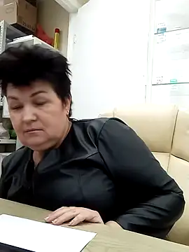 Snapshot of FantasyMichelle chatting on January 2025 04:20:01 PM FantasyMichelle online show from January 2025 04:20:01 PM