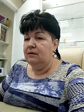 Snapshot of FantasyMichelle chatting on March 2025 07:41:01 AM FantasyMichelle online show from March 2025 07:41:01 AM