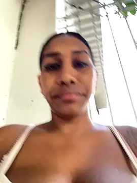 Kristel lee online show from November 2025 01:04:01 PM