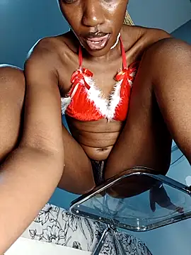 Snapshot of kinkybeby chatting on December 2025 05:42:02 PM kinkybeby online show from December 2025 05:42:02 PM