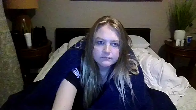 PhatAssBlond online show from December 2024 02:05:02 PM