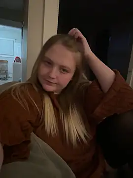 PhatAssBlond online show from January 2025 11:21:02 PM