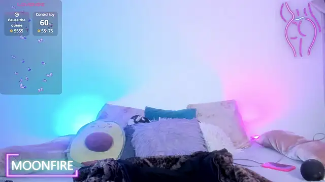 moonfiredancer online show from December 2024 02:01:02 AM