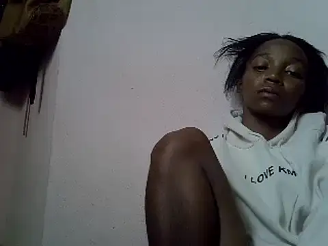 Snapshot of ElianeHot chatting on February 2025 12:34:02 PM ElianeHot online show from February 2025 12:34:02 PM