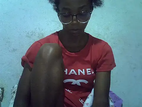 ElianeHot online show from April 2026 06:37:01 PM