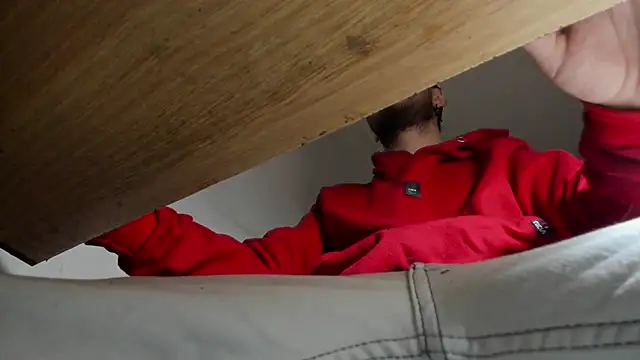 s sven03 online show from January 2025 01:32:02 AM