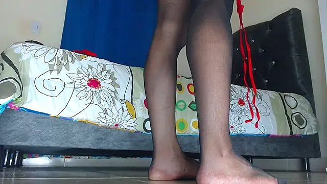 Valenn rey online show from March 2025 08:27:02 PM