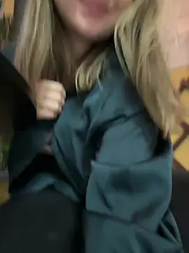 PumaShyXD online show from February 2025 02:38:02 PM