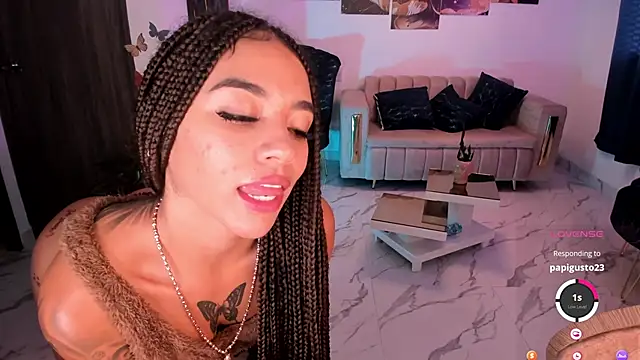 pretty pettite online show from February 2025 08:24:01 PM