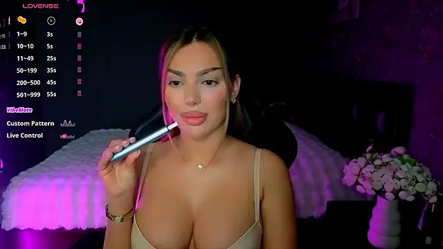 babyleilaa online show from March 2026 09:53:02 PM