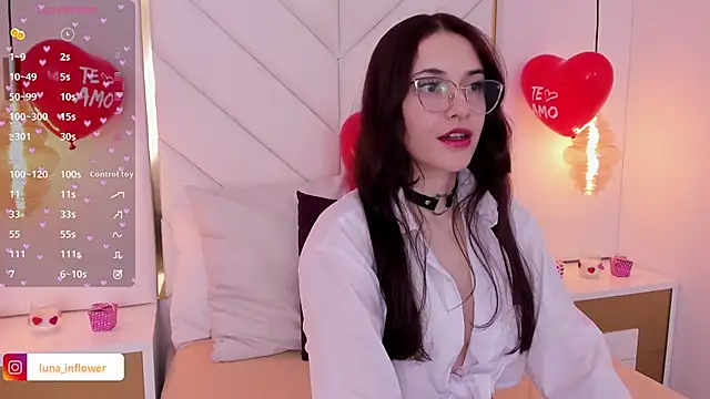 Flor delunaa online show from February 2025 12:16:02 PM