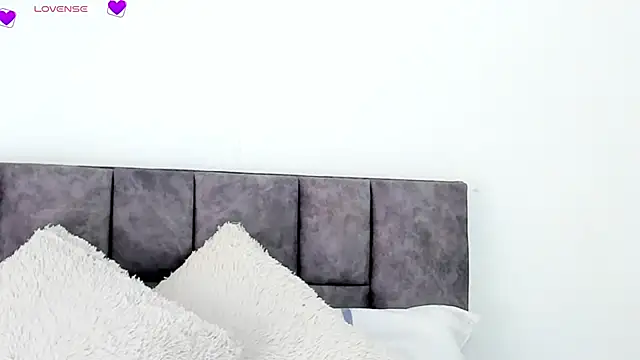 VeronicaTonu online show from February 2025 05:54:02 PM