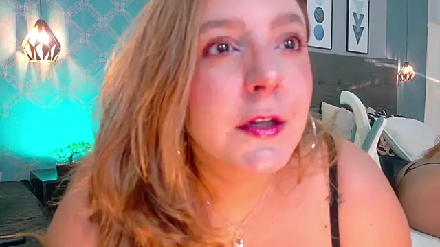 AmbarRoberts  online show from March 2026 12:27:02 PM