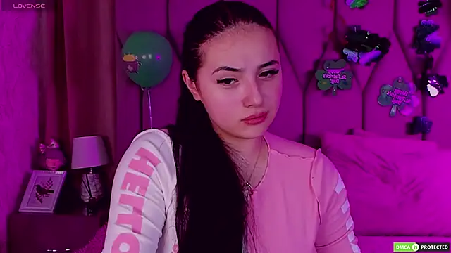 JennyFerguson online show from March 2025 07:04:02 PM