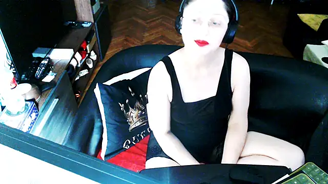Snapshot of Imperatriza chatting on July 2026 06:03:02 PM Imperatriza online show from July 2026 06:03:02 PM