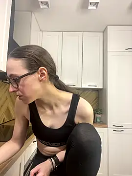 MartiniiSelenna online show from November 2025 06:52:01 AM