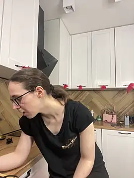 MartiniiSelenna online show from March 2026 06:41:01 AM