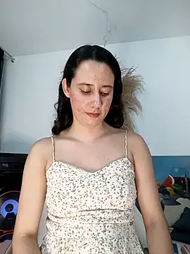 lovely kitt online show from February 2026 04:40:02 AM