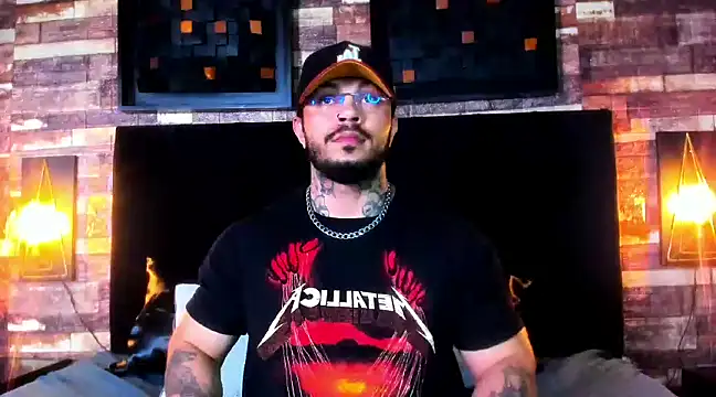 Van Velckan online show from January 2025 03:43:01 AM