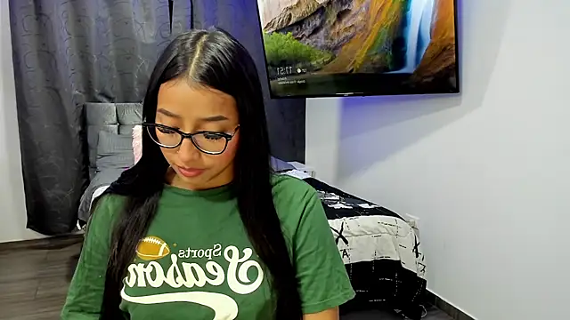 Snapshot of isa_bellaa0 chatting on December 2024 04:52:01 AM isa bellaa0 online show from December 2024 04:52:01 AM