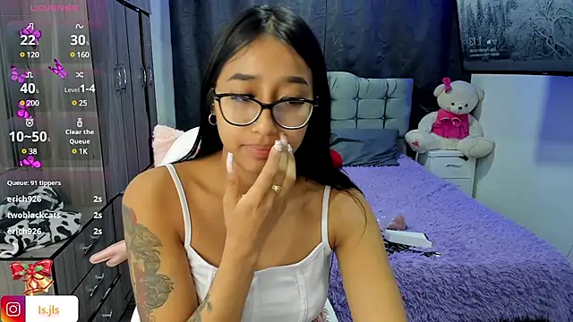 Snapshot of isa_bellaa0 chatting on January 2025 06:14:02 AM isa bellaa0 online show from January 2025 06:14:02 AM