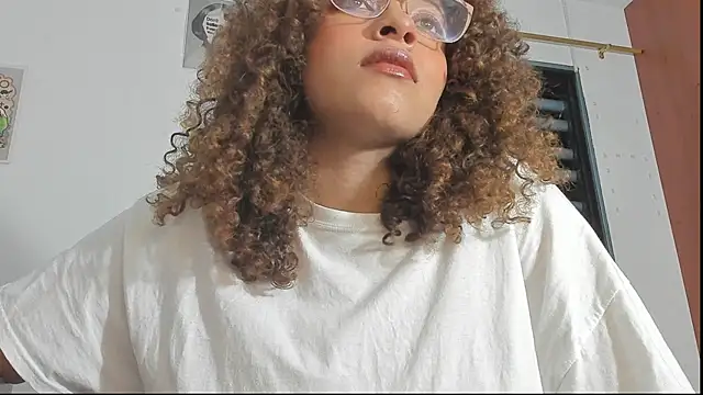 Ada gales  online show from December 2025 04:18:02 AM