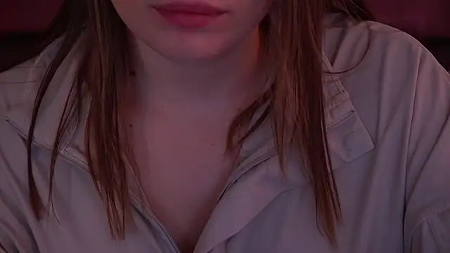 IceDanielles online show from September 2025 01:01:01 PM