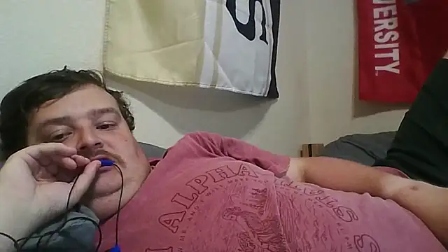 Snapshot of YelpedAverting chatting on September 2025 09:14:01 PM YelpedAverting online show from September 2025 09:14:01 PM