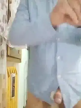 Snapshot of MATTIS11 chatting on March 2025 03:18:02 PM MATTIS11 online show from March 2025 03:18:02 PM