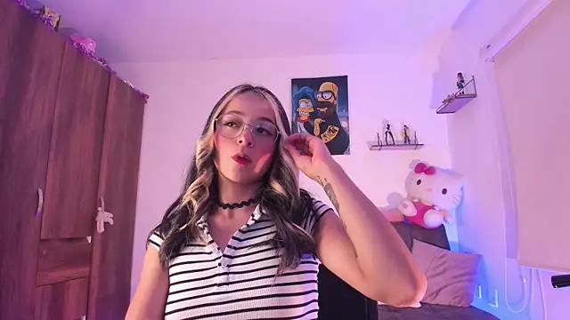 Snapshot of penny_sweett_ chatting on September 2025 12:01:02 AM penny sweett  online show from September 2025 12:01:02 AM