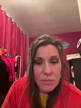 Lwhite1 online show from January 2025 12:05:01 AM