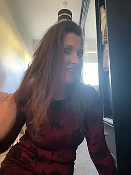 Lwhite1 online show from September 2025 03:25:01 PM