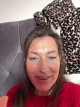 Lwhite1 online show from March 2026 04:23:01 PM