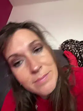 Lwhite1 online show from April 2026 03:39:02 PM