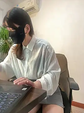 Annabody online show from February 2025 04:25:01 AM