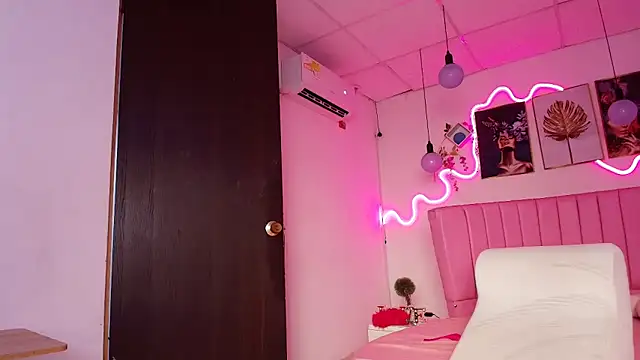 Azul horney online show from February 2025 11:26:01 PM