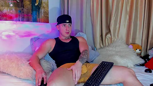 liam oficial02 online show from October 2025 05:05:01 AM