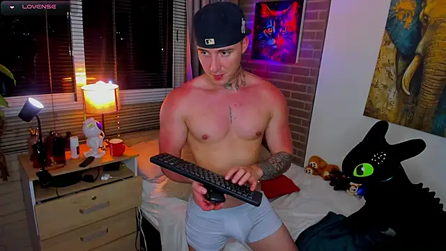 liam oficial02 online show from March 2026 05:08:02 AM