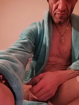 Snapshot of Aktorihann chatting on February 2026 07:52:01 AM Aktorihann online show from February 2026 07:52:01 AM