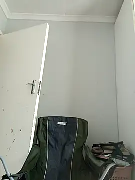 Snapshot of the_greatt chatting on February 2025 01:57:01 PM the greatt online show from February 2025 01:57:01 PM